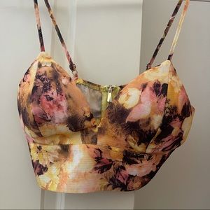 Windsor two piece floral set, with open leg slit. Size small, worn once.